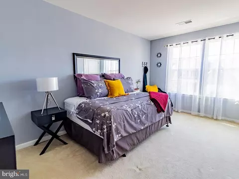 Bedroom - 406 Pierce Run, Newark, DE 19702 photo 5 of 11