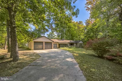 2017 Marsh Rd, Wilmington, DE 19810