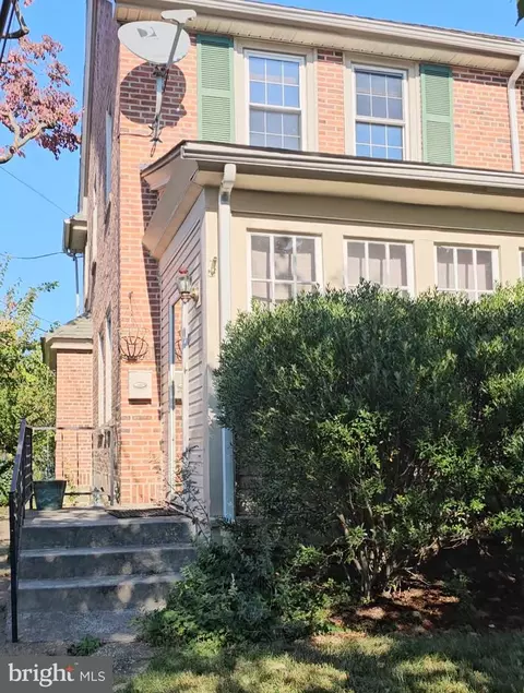 2129 Linden St, Wilmington, DE 19805