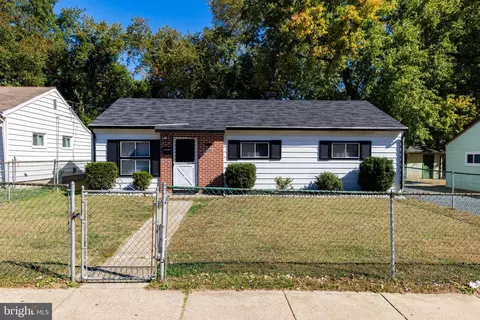 19 Onaway Pl, New Castle, DE 19720