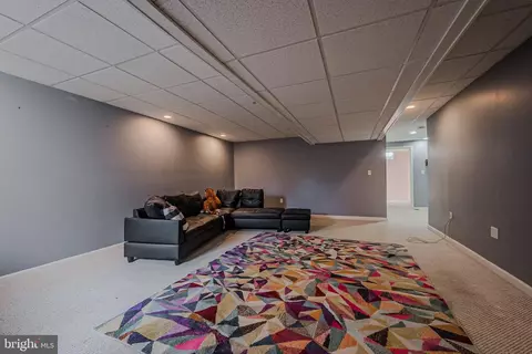 Living - 4 Wiggins Way, Bear, DE 19701 photo 2 of 2