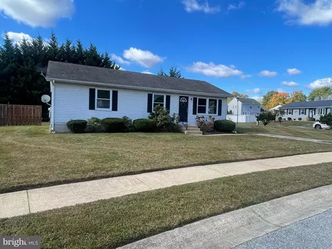 50 Donaldson Dr, Newark, DE 19713