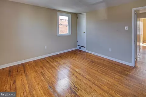 Bedroom - 1224 Maple Ave, Elsmere, DE 19805 photo 1 of 5