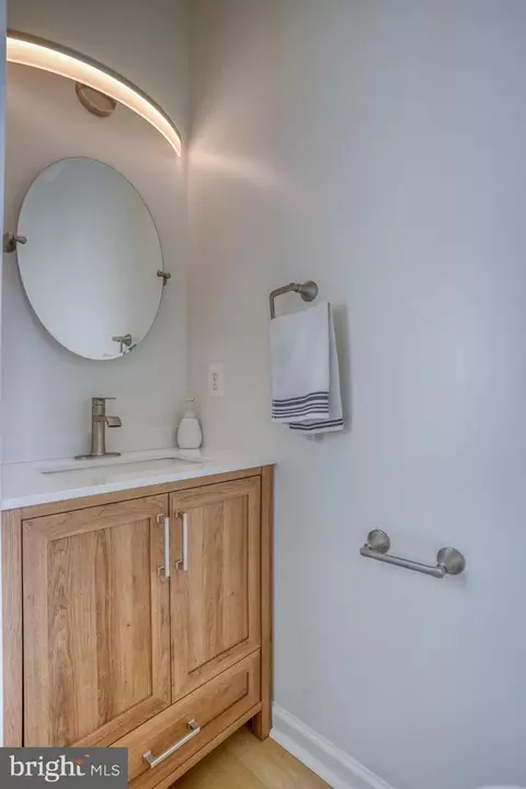 Bath - 48 N Cummings Dr, Middletown, DE 19709 photo 2 of 4