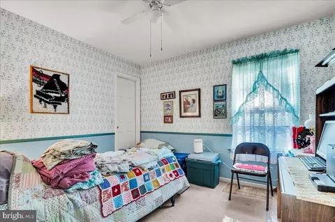 Bedroom - 157 Kingscroft Dr, Bear, DE 19701 photo 2 of 3