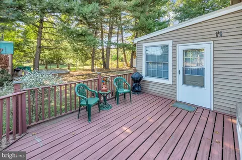 Exterior - 157 Kingscroft Dr, Bear, DE 19701 photo 5 of 6