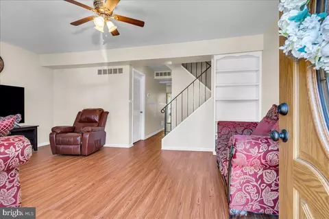 Entry Way - 629 Lockhaven Ct, Newark, DE 19702 photo 1 of 2