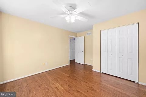 Bedroom - 32 Warren Dr, Newark, DE 19702 photo 1 of 2