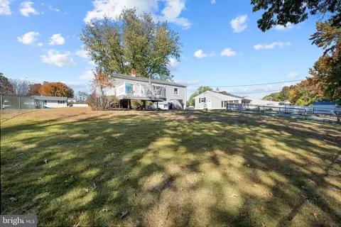 Exterior - 406 Tamara Cir, Newark, DE 19711 photo 5 of 5
