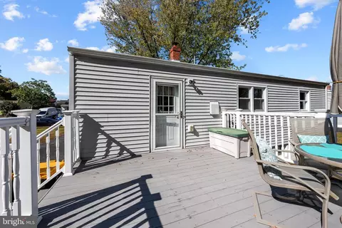 Exterior - 406 Tamara Cir, Newark, DE 19711 photo 3 of 5