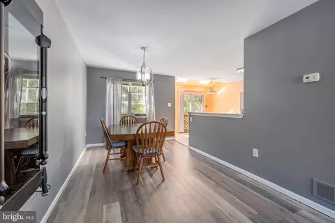 Dining - 207 Bellwether Ct, Newark, DE 19702 photo 2 of 3