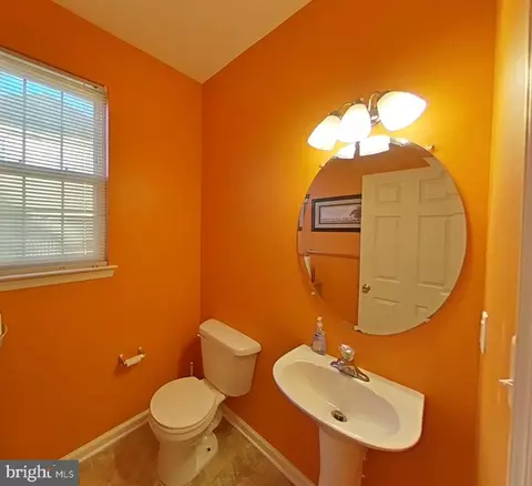Bath - 39 Watson Ln, Middletown, DE 19709 photo 1 of 4