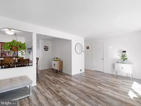 Entry Way - 322 Skeet Ave, Bear, DE 19701 photo 1 of 1