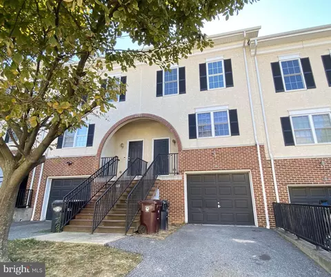 2818 Prestwyck Ct, Wilmington, DE 19802