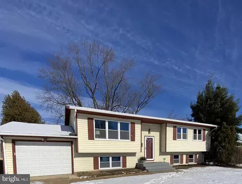 58 Anglin Dr, Newark, DE 19713