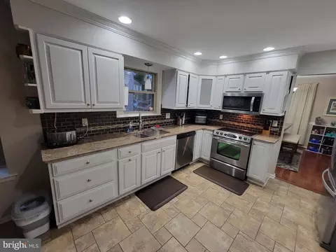 113 Moors Ct, Bear, DE 19701 photo 9