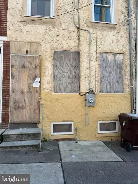 618 W 8th St, Wilmington, DE 19801