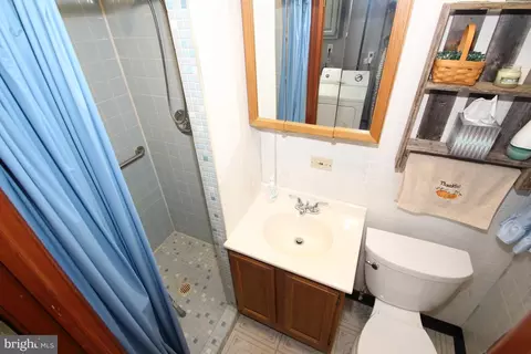425 Brewster Dr, Newark, DE 19711 photo 11