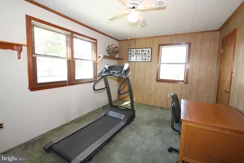 425 Brewster Dr, Newark, DE 19711 photo 15