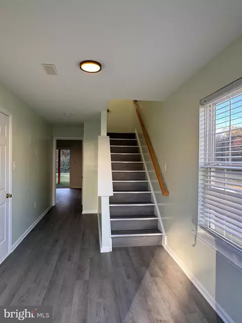 Entry Way - 10 Dolmen Ln, Bear, DE 19701 photo 1 of 2