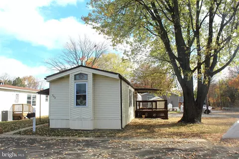 732 Berry Rd, Wilmington, DE 19810