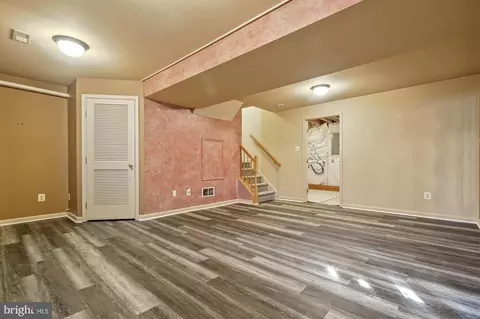 Entry Way - 17 E Christina Pl, Newark, DE 19702 photo 4 of 4