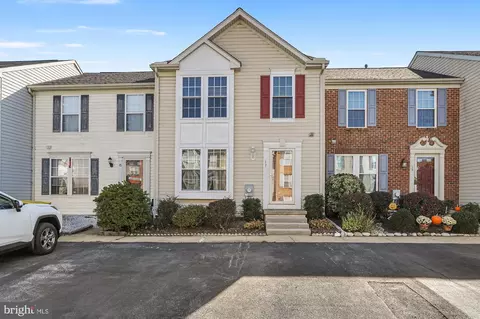 17 E Christina Pl, Newark, DE 19702