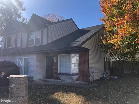 14 Berks Ct, New Castle, DE 19720