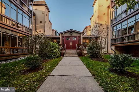 2210 Heather Ct #2210, Wilmington, DE 19809