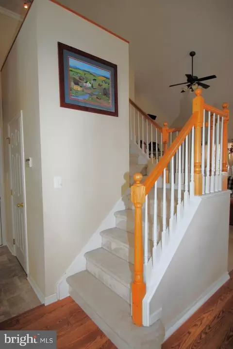 Entry Way - 3 Iris Cir, Bear, DE 19701 photo 2 of 6