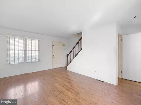 Living - 415 Barley Dr, Newark, DE 19702 photo 1 of 5