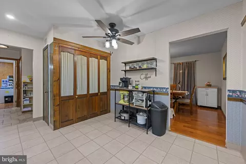 Entry Way - 814 Percheron Dr, Bear, DE 19701 photo 2 of 3