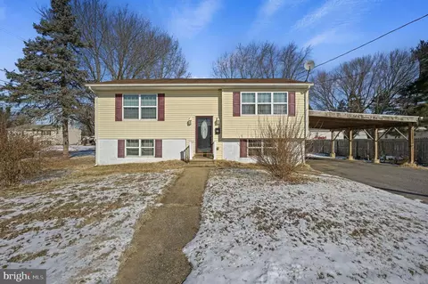 518 New St, Middletown, DE 19709