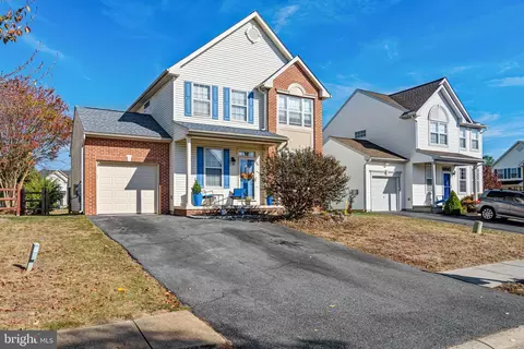 3 Kerrin Rd, Bear, DE 19701