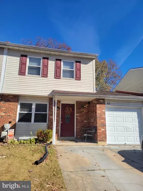 63 Bradley Dr, Newark, DE 19702 photo 1