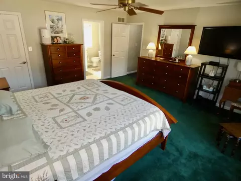 Bedroom - 123 Matthew Dr, Bear, DE 19701 photo 3 of 13