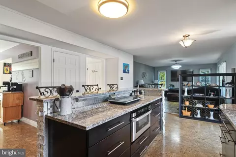 Kitchen - 102 Dawn Dr, Middletown, DE 19709 photo 5 of 5