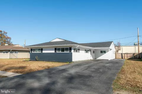 21 Marlin Dr, Newark, DE 19713 photo 2