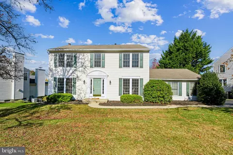 21 Silverwood Blvd, Newark, DE 19711