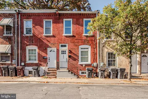 1013 N Spruce St, Wilmington, DE 19801