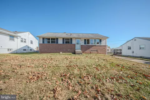 2232 Elder Dr, Wilmington, DE 19808