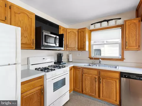 229 Elderfield Rd, Newark, DE 19713 photo 6