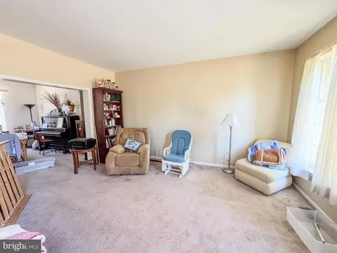 Living - 237 Cornwell Dr, Bear, DE 19701 photo 1 of 3