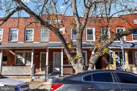 22 Denham Ave, Claymont, DE 19703