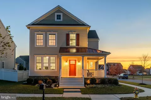 667 Spring Hollow Dr, Middletown, DE 19709