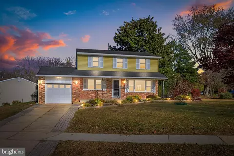 1 Halifax Rd, Newark, DE 19711