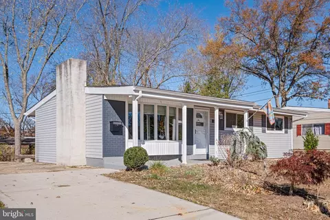 33 Mavista Cir, Newark, DE 19713