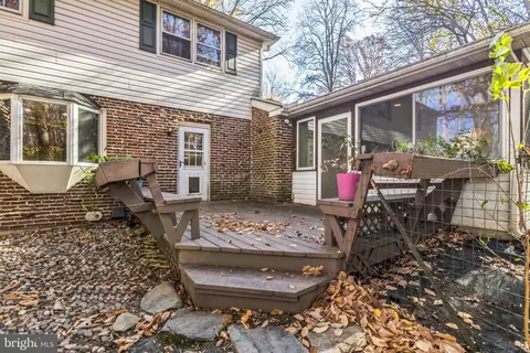 Exterior - 2 Blue Jay Dr, Newark, DE 19713 photo 6 of 7