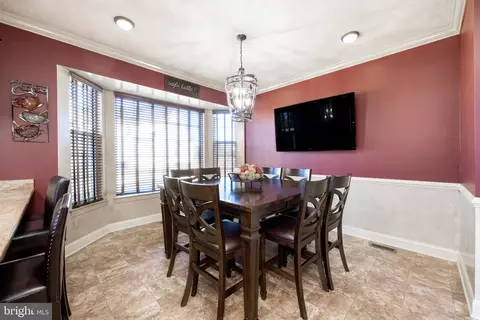 Dining - 110 W Abbey Dr, Townsend, DE 19734 photo 3 of 3