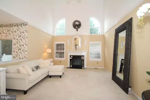 Living - 302 Meadow Glen Dr, Bear, DE 19701 photo 1 of 3